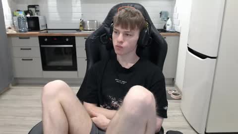 Alex online show from February 2025 03:37:01 AM