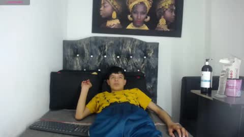 alex_it0 online show from May 2026 12:22:02 PM