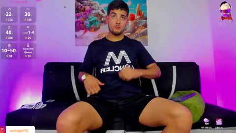 i am Alex online show from February 2025 04:01:01 AM