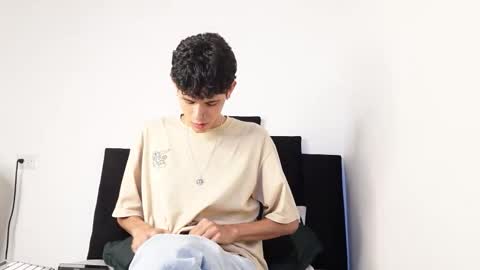 alex_mark_ online show from October 2025 02:31:01 PM