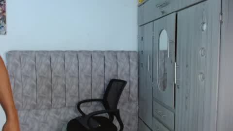 alex online show from April 2026 06:38:01 PM