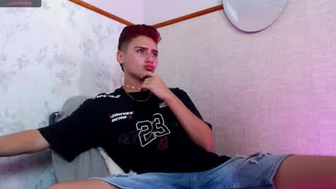 ALEX online show from November 2025 01:18:01 AM