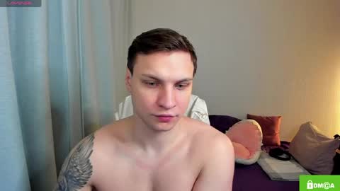 alex_milson online show from April 2026 07:22:02 PM