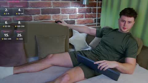 Snapshot of alex_onelove chatting on April 2026 07:11:02 PM Alex online show from April 2026 07:11:02 PM