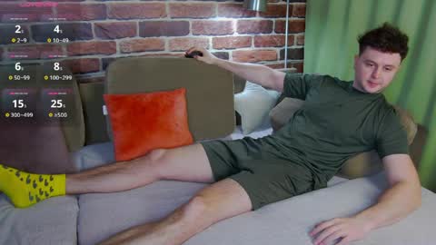 Snapshot of alex_onelove chatting on April 2026 06:25:02 AM Alex online show from April 2026 06:25:02 AM