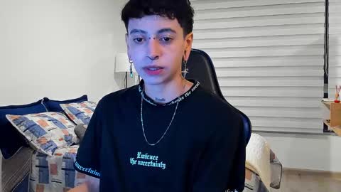 Residente0xxx online show from February 2025 02:42:02 AM