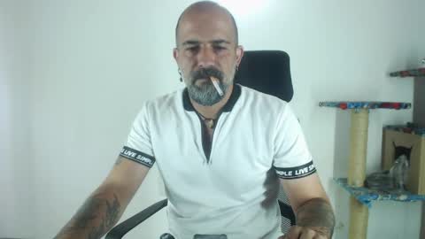 Alex Saints online show from April 2026 01:27:02 PM