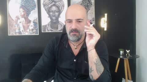 Alex Saints online show from April 2026 01:06:02 PM