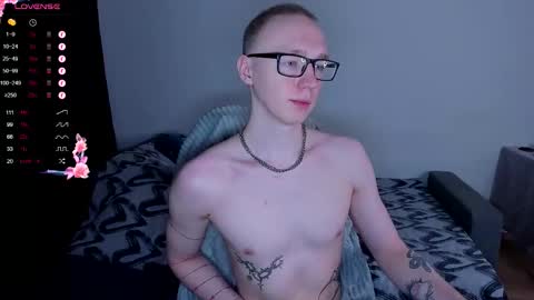 alex_silent online show from February 2026 02:00:02 PM