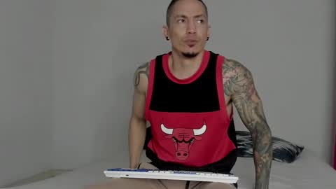 Snapshot of alex_sthorm chatting on January 2025 03:51:01 PM alex_sthorm online show from January 2025 03:51:01 PM