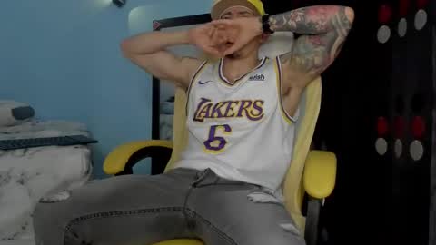 Snapshot of alex_sthorm chatting on October 2025 03:40:01 AM alex_sthorm online show from October 2025 03:40:01 AM