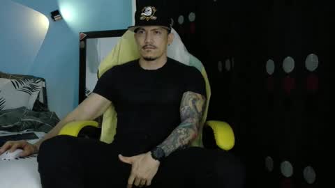 Snapshot of alex_sthorm chatting on April 2026 04:59:02 AM alex_sthorm online show from April 2026 04:59:02 AM