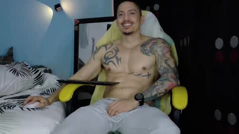 Snapshot of alex_sthorm chatting on April 2026 05:47:01 AM alex_sthorm online show from April 2026 05:47:01 AM