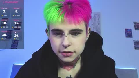 Alex Valley online show from September 2025 11:10:02 PM