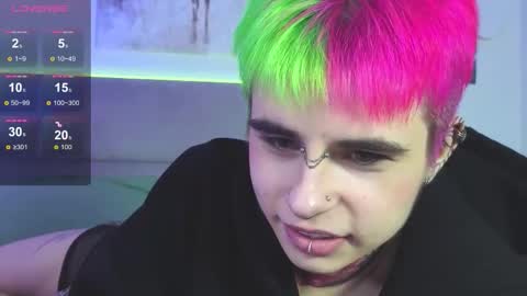 Alex Valley online show from October 2025 08:50:02 PM