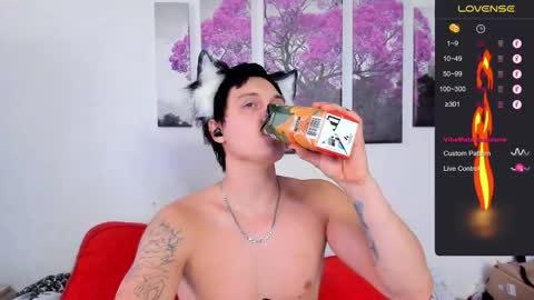 Alex WandHot online show from November 2025 08:49:01 AM