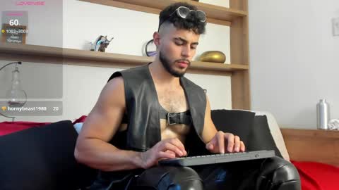 alex_wolf05 online show from April 2026 08:13:02 PM