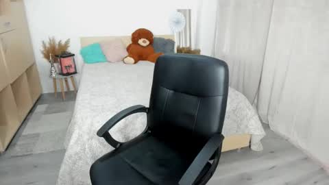 Snapshot of alexa_dolly chatting on February 2026 06:29:02 AM Alexa online show from February 2026 06:29:02 AM