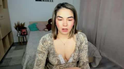 Snapshot of alexa_dolly chatting on February 2026 06:17:02 AM Alexa online show from February 2026 06:17:02 AM