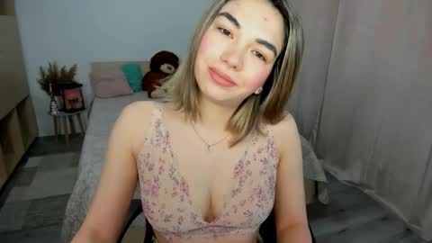 Snapshot of alexa_dolly chatting on February 2026 08:07:02 AM Alexa online show from February 2026 08:07:02 AM