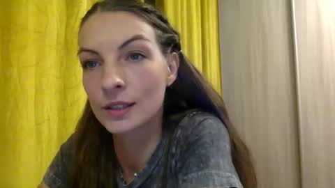 alexa_dreaam online show from October 2025 05:35:02 PM