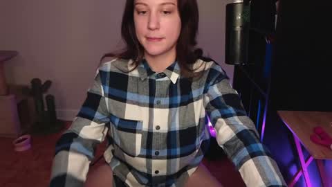 Snapshot of alexa_dream chatting on December 2024 11:25:01 PM dont be afraid to click social media link its  working  just click on that  online show from December 2024 11:25:01 PM