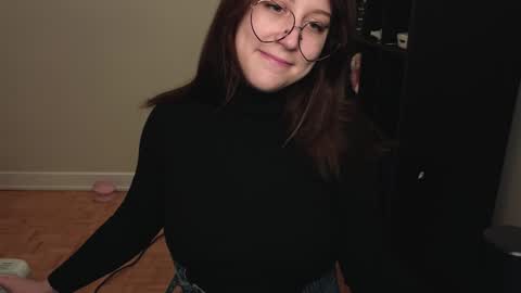 Snapshot of alexa_dream chatting on December 2024 11:31:02 PM dont be afraid to click social media link its  working  just click on that  online show from December 2024 11:31:02 PM