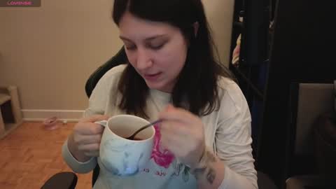 Snapshot of alexa_dream chatting on January 2025 12:41:01 AM dont be afraid to click social media link its  working  just click on that  online show from January 2025 12:41:01 AM