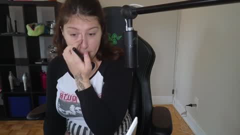 Snapshot of alexa_dream chatting on October 2025 08:53:02 PM dont be afraid to click social media link its  working  just click on that  online show from October 2025 08:53:02 PM