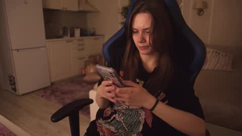 Snapshot of alexa_feels chatting on September 2025 03:35:02 PM Little Duck homie online show from September 2025 03:35:02 PM