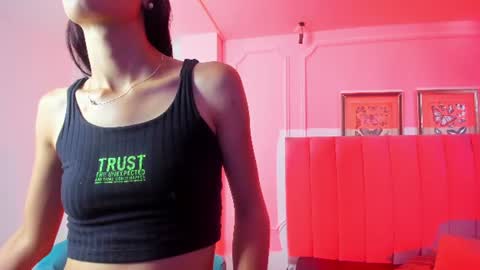 Snapshot of alexa_fox669 chatting on July 2026 02:25:02 PM Alexa online show from July 2026 02:25:02 PM