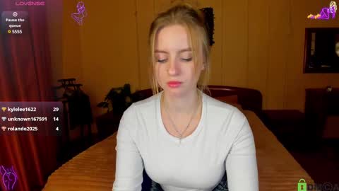 Snapshot of alexa_glory chatting on February 2025 03:38:01 PM Alexa online show from February 2025 03:38:01 PM