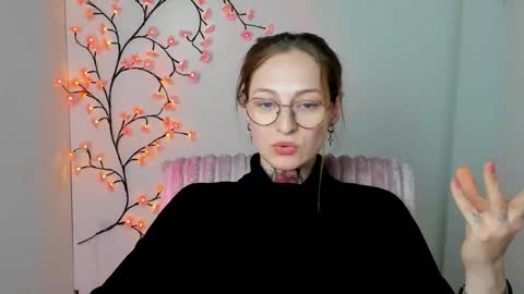 Alexa online show from April 2026 07:03:02 PM