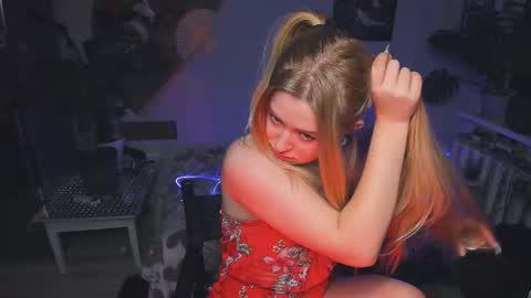 alexa_pirs online show from September 2025 11:01:01 AM