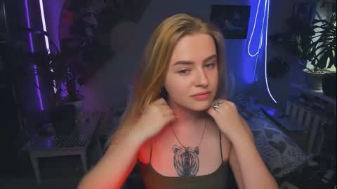 alexa_pirs online show from September 2025 11:03:01 AM