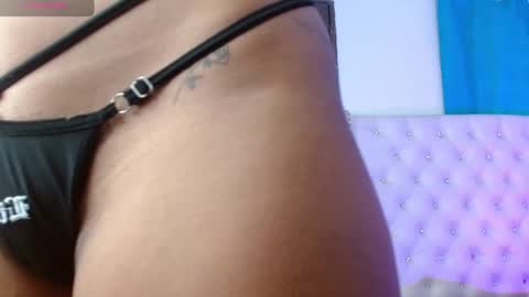   online show from October 2025 04:42:02 PM