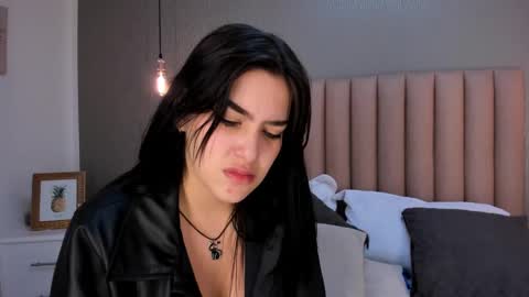 Snapshot of alexa_thaylor_ chatting on January 2025 06:12:02 PM Alexa Thaylor online show from January 2025 06:12:02 PM