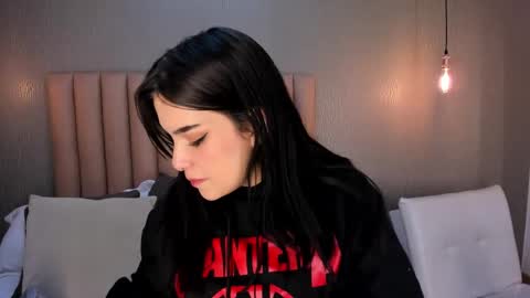 Snapshot of alexa_thaylor_ chatting on January 2025 02:41:01 PM Alexa Thaylor online show from January 2025 02:41:01 PM