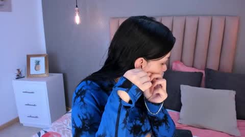 Snapshot of alexa_thaylor_ chatting on March 2025 02:51:02 PM Alexa Thaylor online show from March 2025 02:51:02 PM