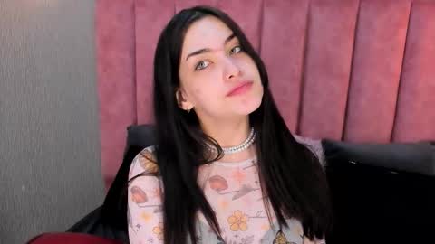 Snapshot of alexa_thaylor_ chatting on November 2025 01:18:02 PM Alexa Thaylor online show from November 2025 01:18:02 PM