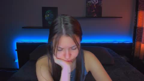 angel online show from February 2026 02:05:01 AM