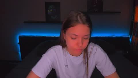 angel online show from April 2026 04:46:01 AM