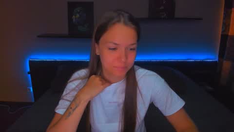 Snapshot of alexabarkley chatting on June 2026 12:55:01 AM angel online show from June 2026 12:55:01 AM