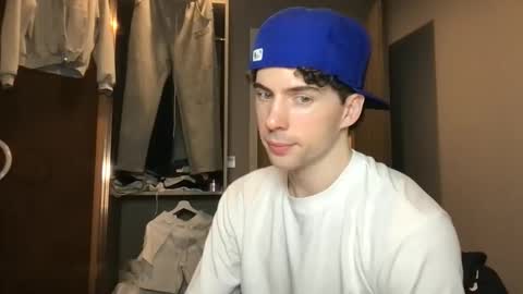 Snapshot of alexander0_ chatting on March 2026 06:11:02 PM Alexander online show from March 2026 06:11:02 PM