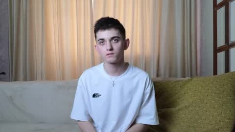 Snapshot of alexander_18_xxl chatting on April 2026 08:04:01 AM Alexander online show from April 2026 08:04:01 AM