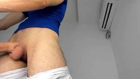 Snapshot of alexander__lips chatting on June 2026 09:13:02 PM alexander__lips online show from June 2026 09:13:02 PM