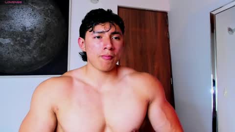 Snapshot of alexander_classy chatting on April 2026 12:36:02 AM Alex online show from April 2026 12:36:02 AM