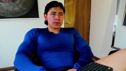 Snapshot of alexander_classy chatting on June 2026 09:28:02 PM Alex online show from June 2026 09:28:02 PM