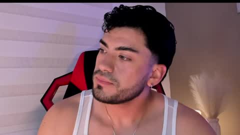 Alexander Diaz online show from April 2026 07:58:02 PM