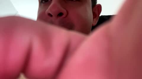 Snapshot of alexanderjessrivera chatting on May 2026 03:24:02 AM alexanderjessrivera online show from May 2026 03:24:02 AM